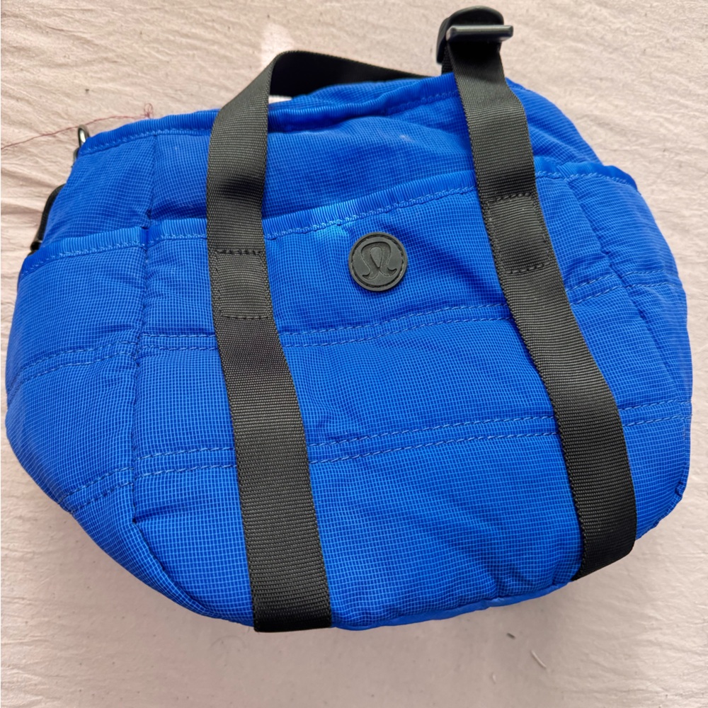 lululemon athletica Vibrant Blue Belt Bag